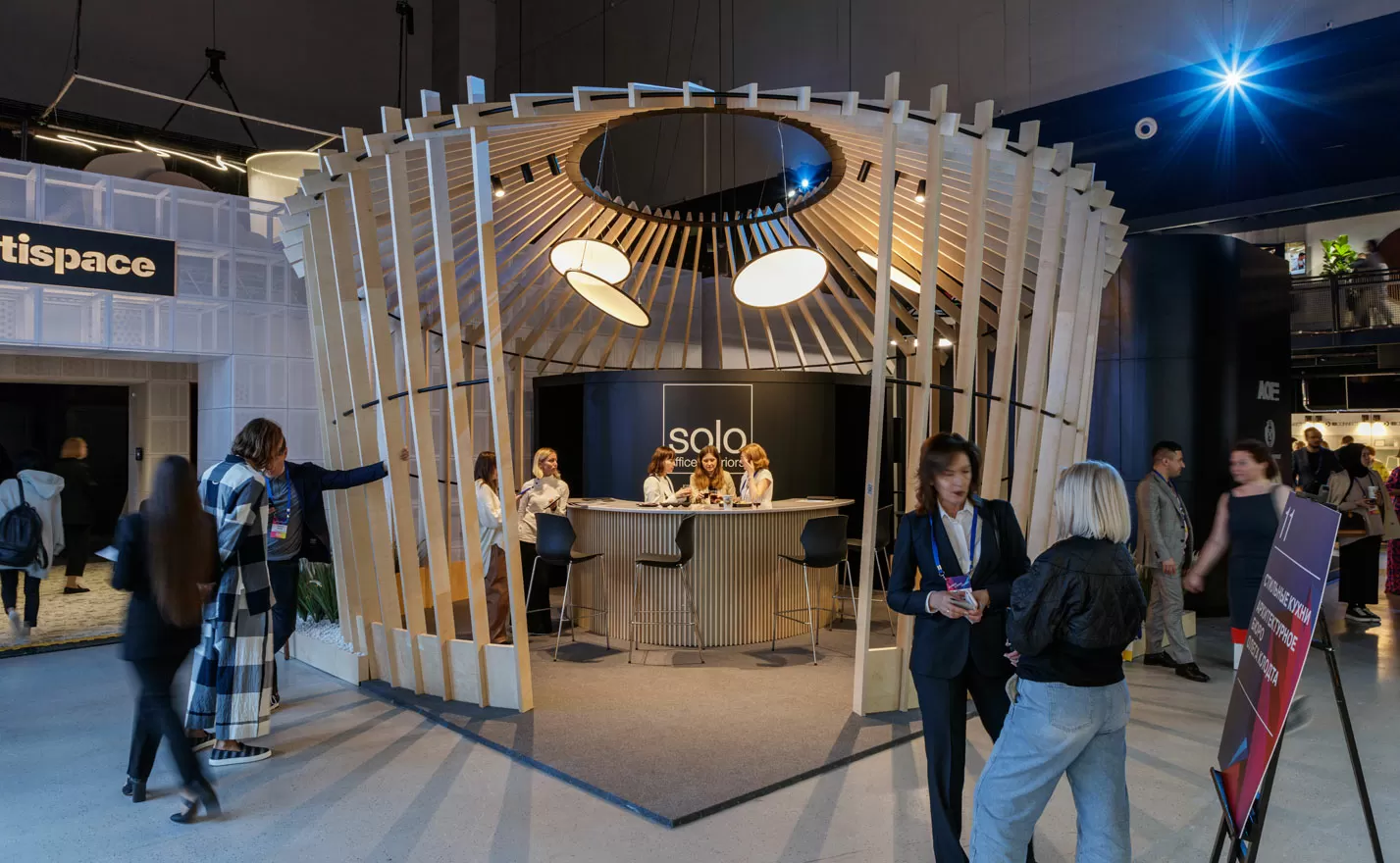 Оазис спокойствия на стенде Solo Office Interiors на Business&Design Dialogue 2023 